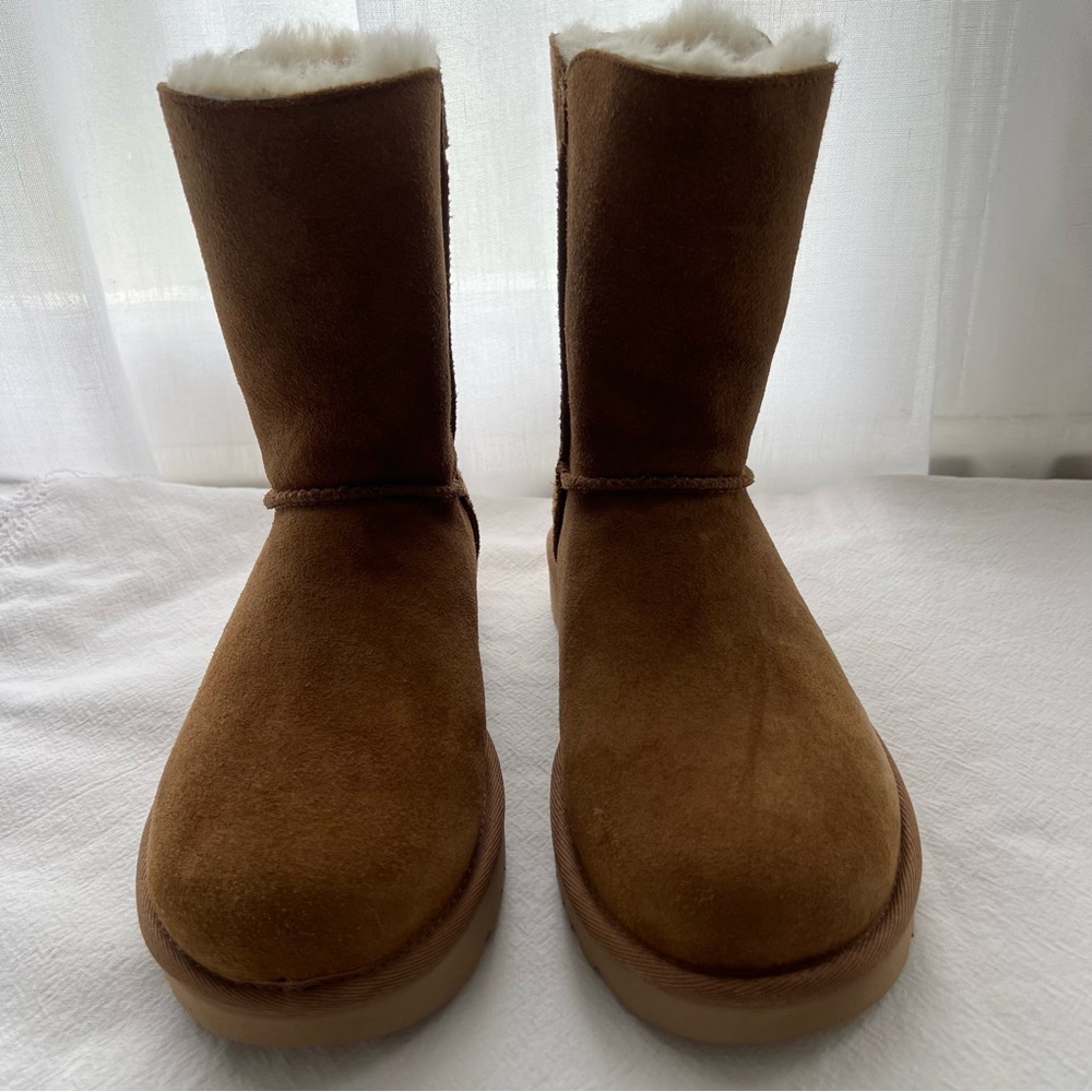 UGG MARCIELA II CHESTNUT BOOTS WOMEN'S Size 37 New - Picture 2 of 11